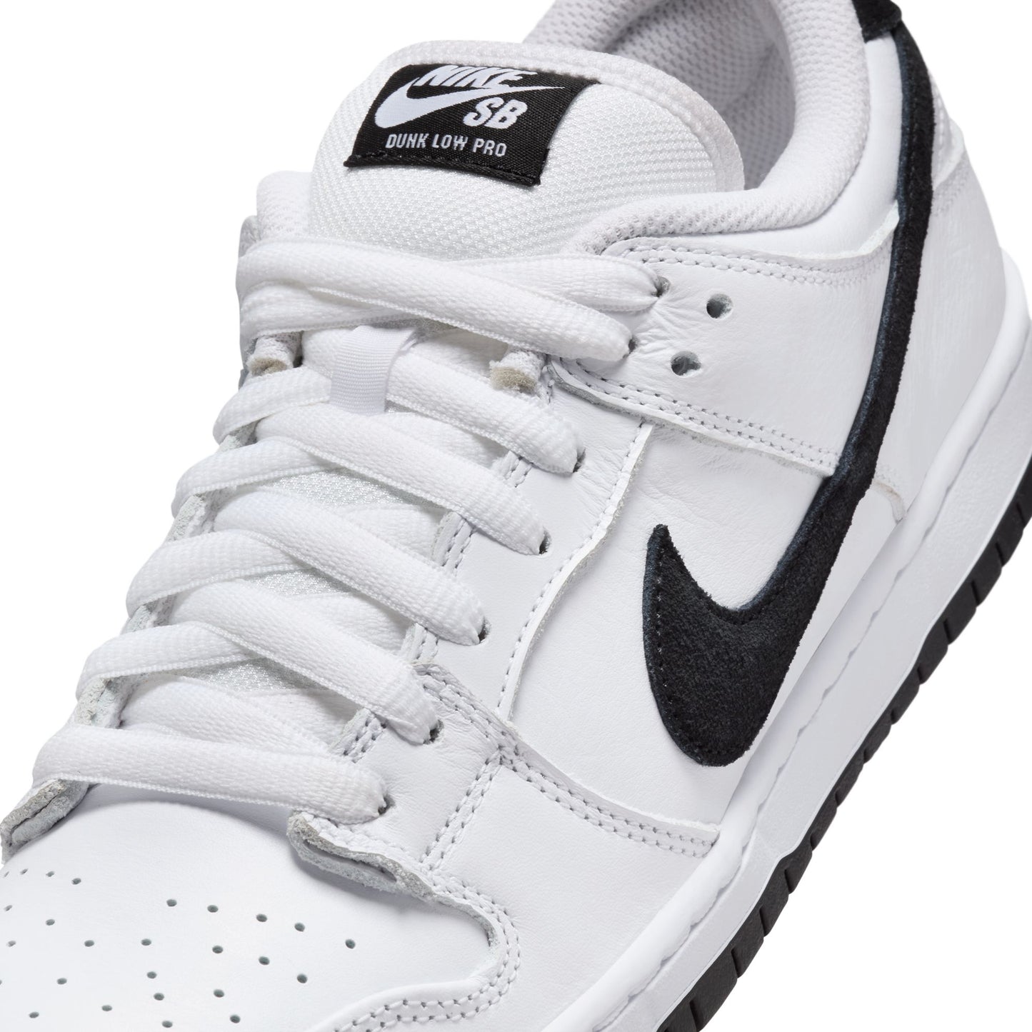 Dunk Low Pro, White/Black